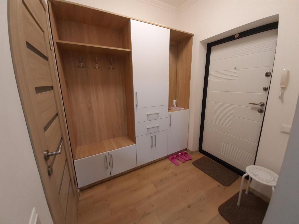 New !!! Modern Lux Apartment In The City Center With A Terrace Mukacheve Luaran gambar