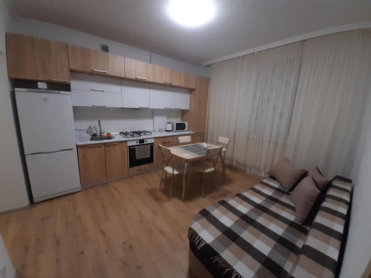 New !!! Modern Lux Apartment In The City Center With A Terrace Mukacheve Luaran gambar