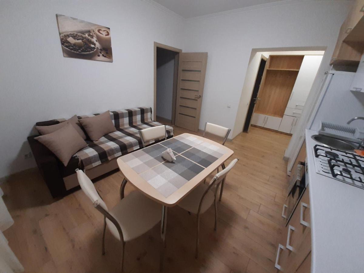 New !!! Modern Lux Apartment In The City Center With A Terrace Mukacheve Luaran gambar