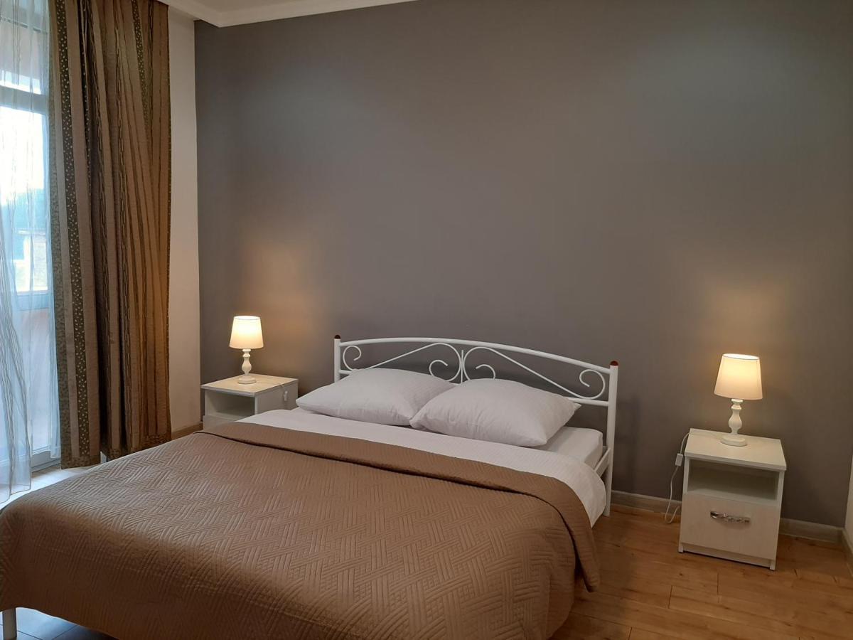 New !!! Modern Lux Apartment In The City Center With A Terrace Mukacheve Luaran gambar